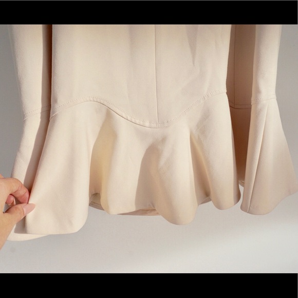 Flounce-Hem Ruffle Sheath Dress. Size 0. NWOT. - Picture 5 of 8